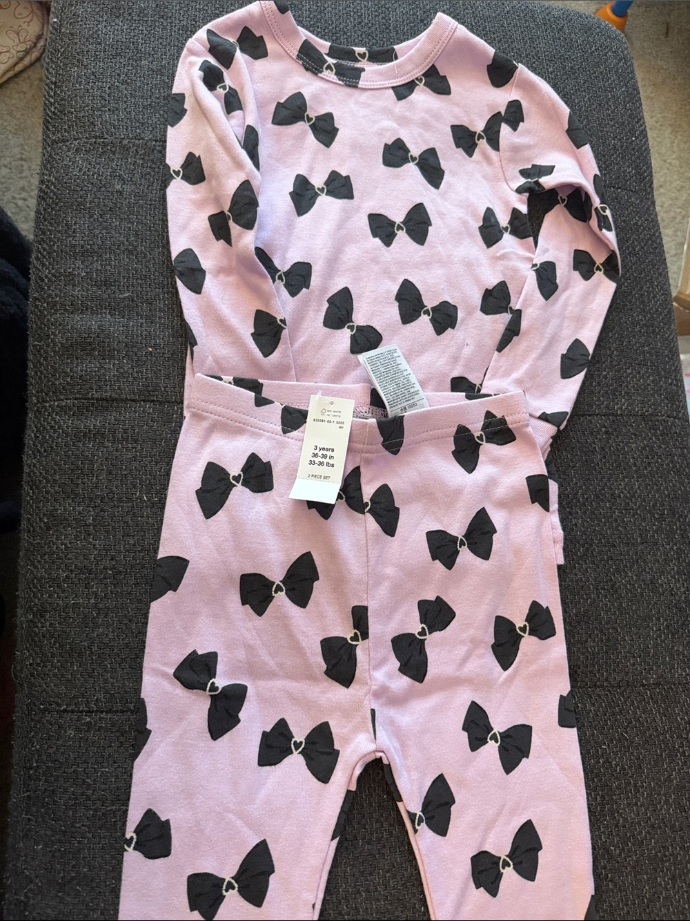 GAP Pink Pajama Set with Black Bow Print